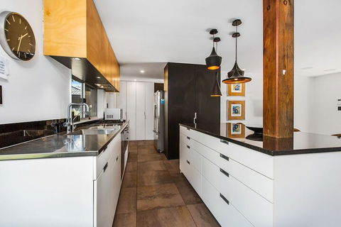 CABARITA BEACH HOUSE 53 - Accommodation Burleigh 3