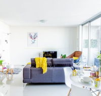 A Virgin Island in the Sky - Accommodation Burleigh