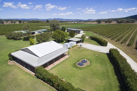 Farmers Daughter Wines - Accommodation Burleigh 1
