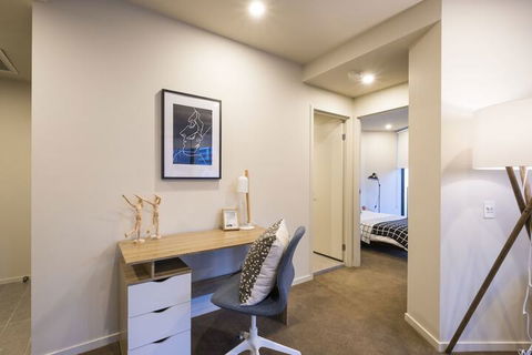 Homely Apartment At CBD Queen St - Accommodation Burleigh 1
