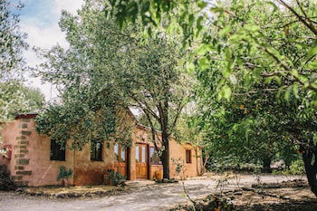 Terroir Auburn - Accommodation Burleigh 6