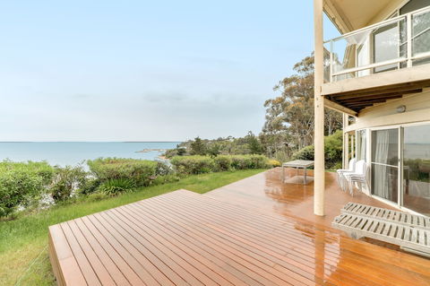 Aegina - Accommodation Burleigh 1