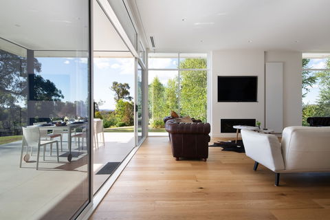 Barwidgee - Accommodation Burleigh 5