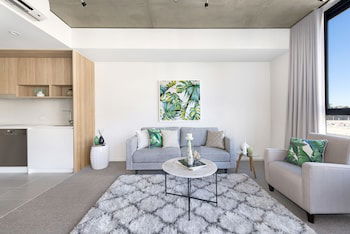 Accommodate Canberra - Azure - Accommodation Burleigh 1