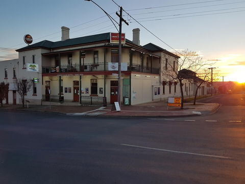 Orbost Club Hotel - Accommodation Burleigh 1
