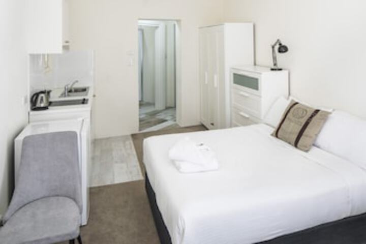 Potts Point NSW Accommodation Burleigh