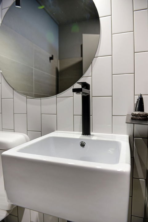 CBD Motor Inn - Accommodation Burleigh 5