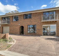 Four Seasons - Accommodation Burleigh