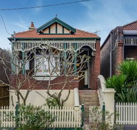Stunning Inner City House Close to Fish Market - Accommodation Burleigh