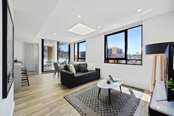Lewisham NSW Accommodation Burleigh