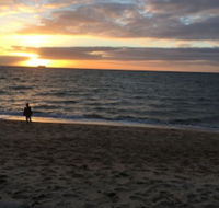 Aquawaters house by Barefoot Beach stays - Accommodation Burleigh