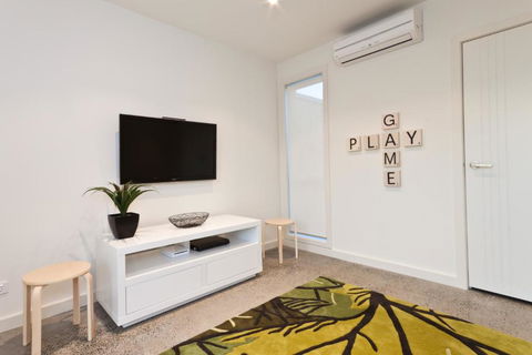 Taworri - Accommodation Burleigh 5