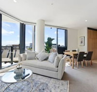 Modern Ultra Clean in the Heart of Convenience - Accommodation Burleigh