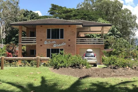 Silver Sands - A Unique Retro Beauty - Accommodation Burleigh 0