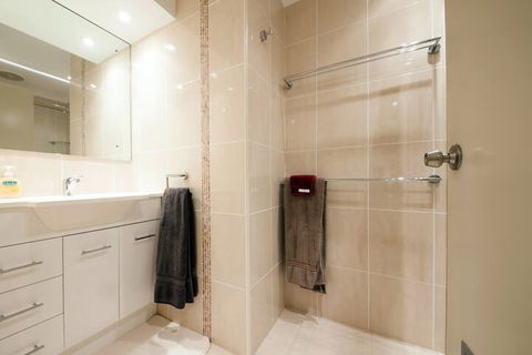 Kamilaroi Unit 6, 58-60 Magnus Street - Accommodation Burleigh 5