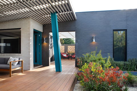 Arenas South - Accommodation Burleigh 0