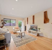 Tranquil  Spacious Home Near Shopping Mall - Accommodation Burleigh
