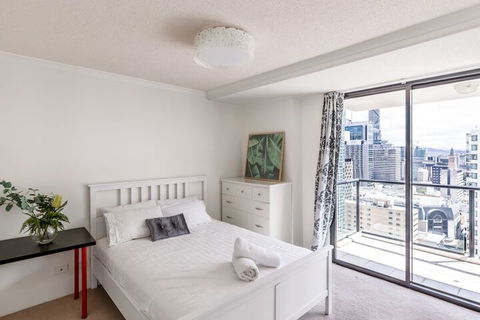 Rivercity CBD Apartment - Accommodation Burleigh 5