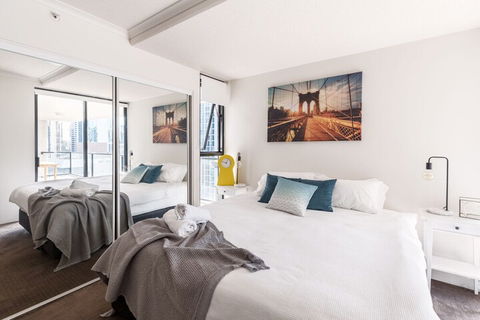 Rivercity CBD Apartment - Accommodation Burleigh 4