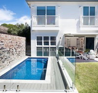 Bay House - Accommodation Burleigh