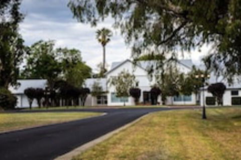Fairlawn Estate - Accommodation Burleigh 0