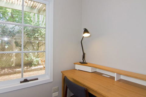 Atticus Cottage - Accommodation Burleigh 6
