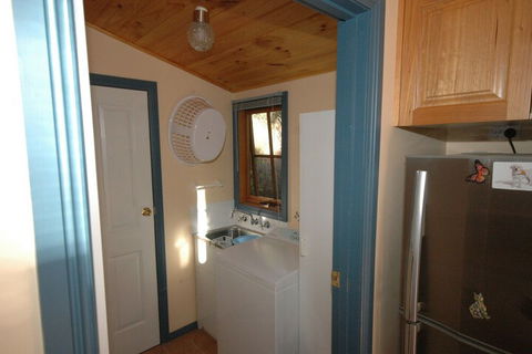 Garden Cottage Beechworth - Accommodation Burleigh 2