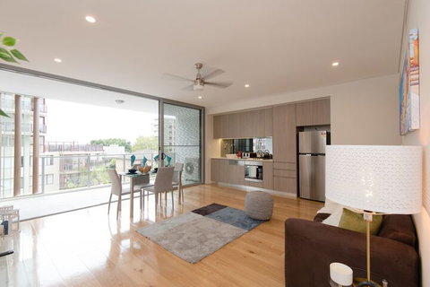 Pelicanstay In Bondi Junction - Accommodation Burleigh 6