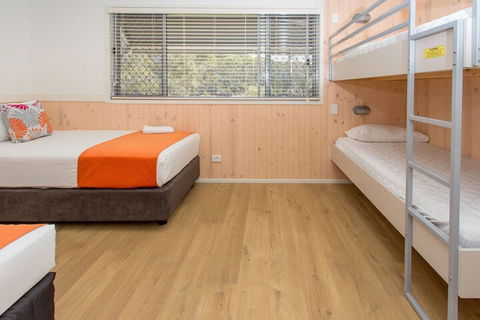 Woolgoolga Lakeside Holiday Park - Accommodation Burleigh 6