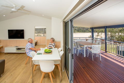 Woolgoolga Lakeside Holiday Park - Accommodation Burleigh 7