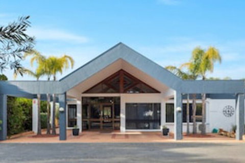 Comfort Inn & Suites Riverland - Accommodation Burleigh 0