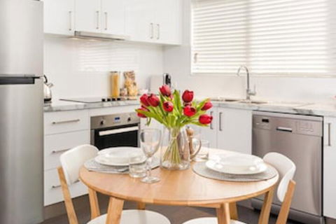 Understated Elegance Affordable Luxury - Accommodation Burleigh 0