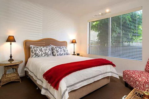 Understated Elegance Affordable Luxury - Accommodation Burleigh 2
