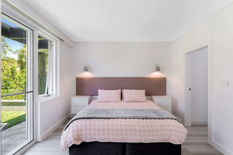 La Luna Shoal Bay - Accommodation Burleigh 6