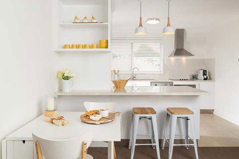 Living In Luxury Central & Sophisticated - Accommodation Burleigh 3