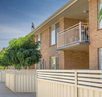 Sleeping in Style Central  Sophisticated - Accommodation Burleigh
