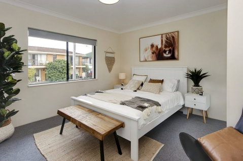 Anchored At South West Rocks - Accommodation Burleigh 1