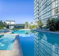 SoFun Apartment in Newstead - Accommodation Burleigh