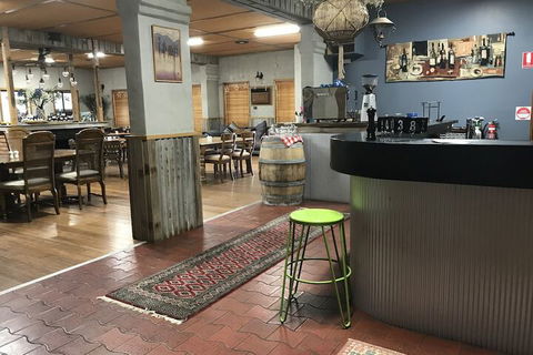 Molesworth Food & Wine Company - Accommodation Burleigh 3