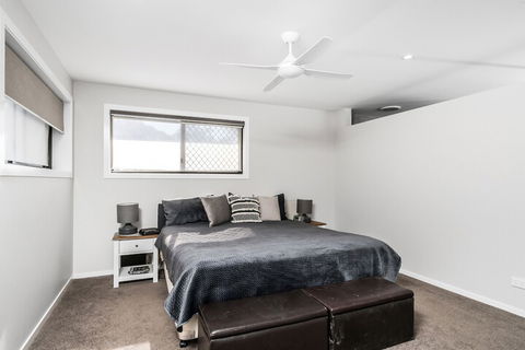 River Links - Accommodation Burleigh 7