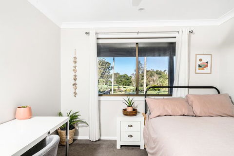 River Links - Accommodation Burleigh 3