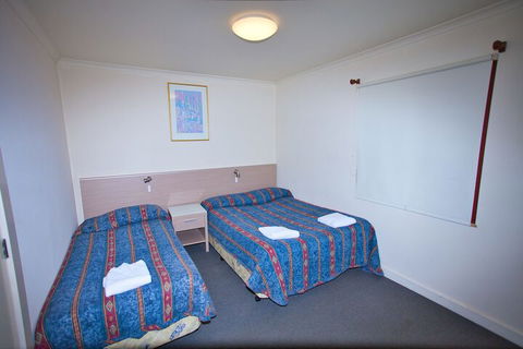 Eaglehawk Holiday Park Canberra - Accommodation Burleigh 6