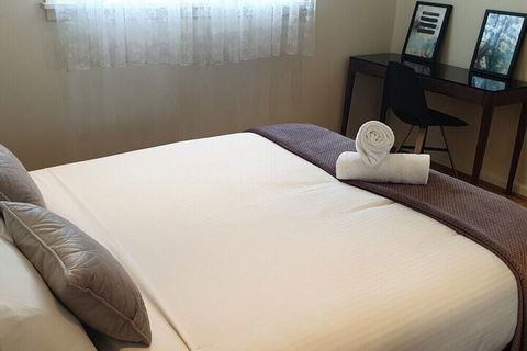 The Bay Apartment - Accommodation Burleigh 7