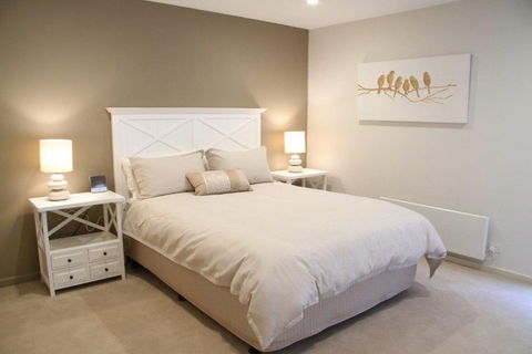 LA MER Centrally Located Free Wifi - Accommodation Burleigh 0