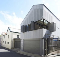 Studio Reuss - a City Retreat - Accommodation Burleigh