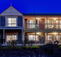 Angaston House - Accommodation Burleigh