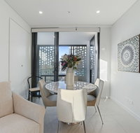 HomeHotel Boutique  Luxurious Apartment Super Clean - Accommodation Burleigh