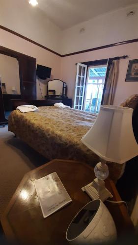Ã‘etherby House B & B - Accommodation Burleigh 4