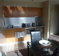Flinders Lane Holiday Apartments - Accommodation Burleigh