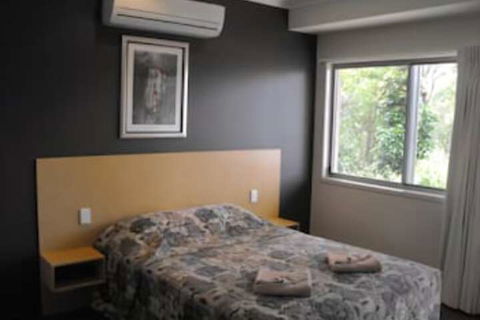 Victory Hotel Motel - Accommodation Burleigh 2